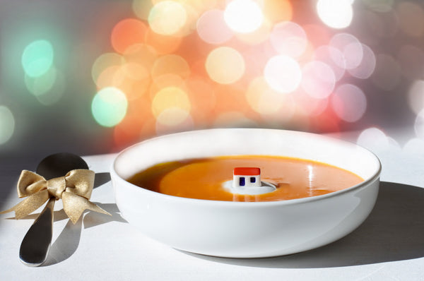 Holiday season porcelain pumpkin soup bowl